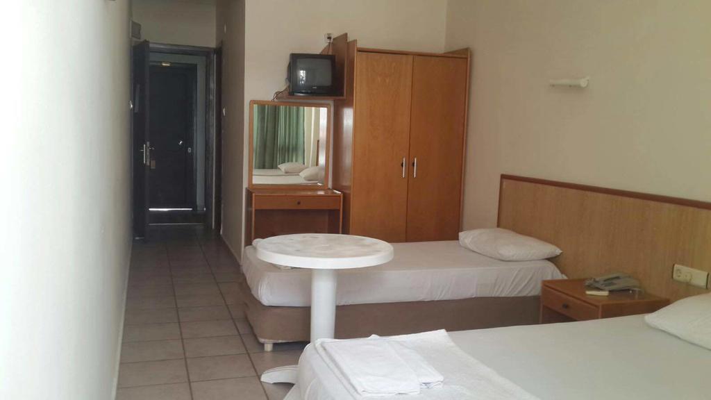 Guevenir Hotel Okurcalar Zimmer foto